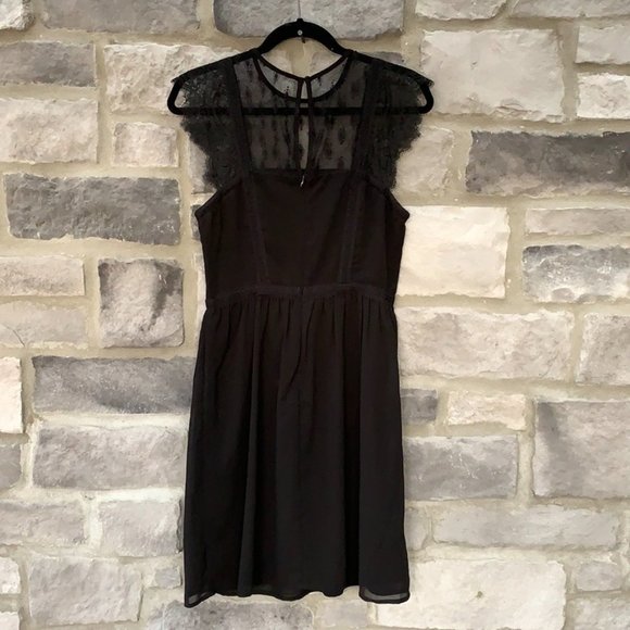 Black dress with lace top - Picture 3 of 5